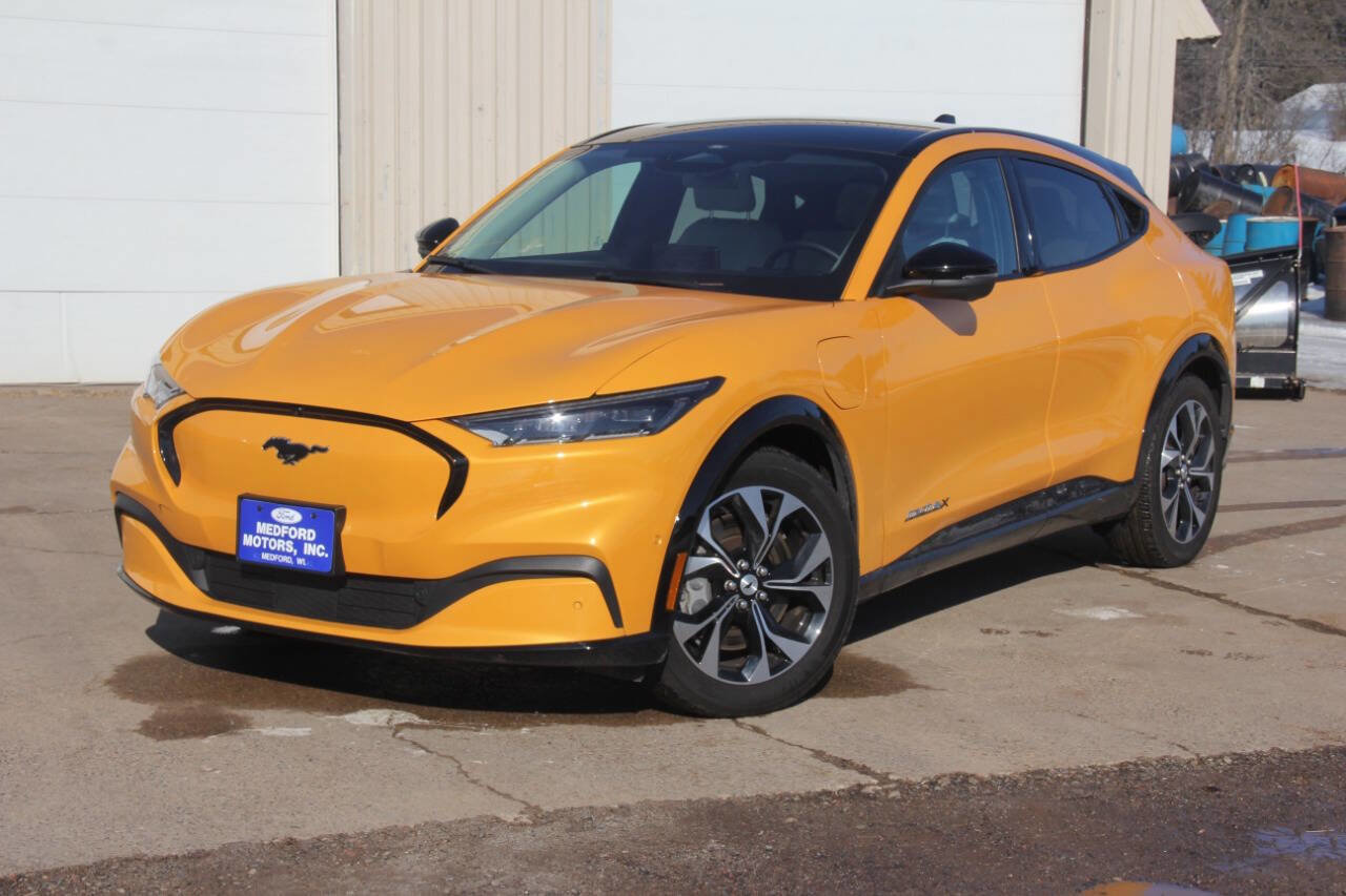 Certified 2022 Ford Mustang Mach-E Premium image 2