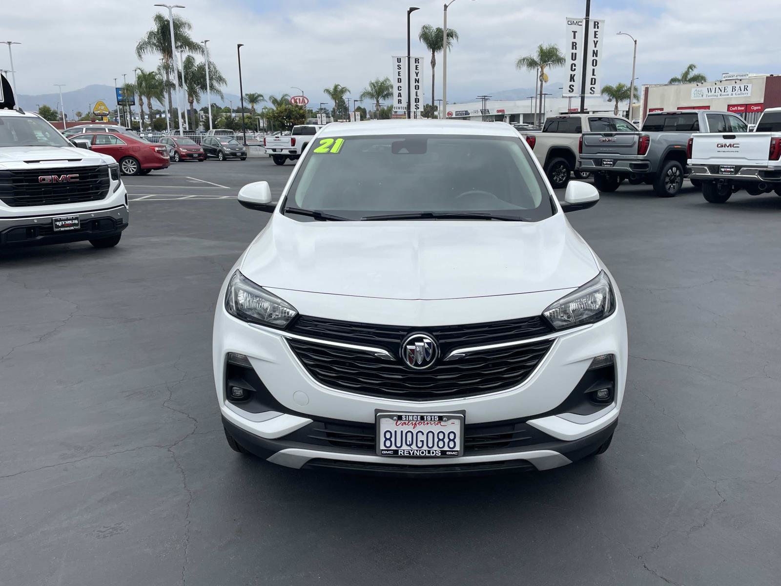 Used 2021 Buick Encore GX Preferred FWD image 2