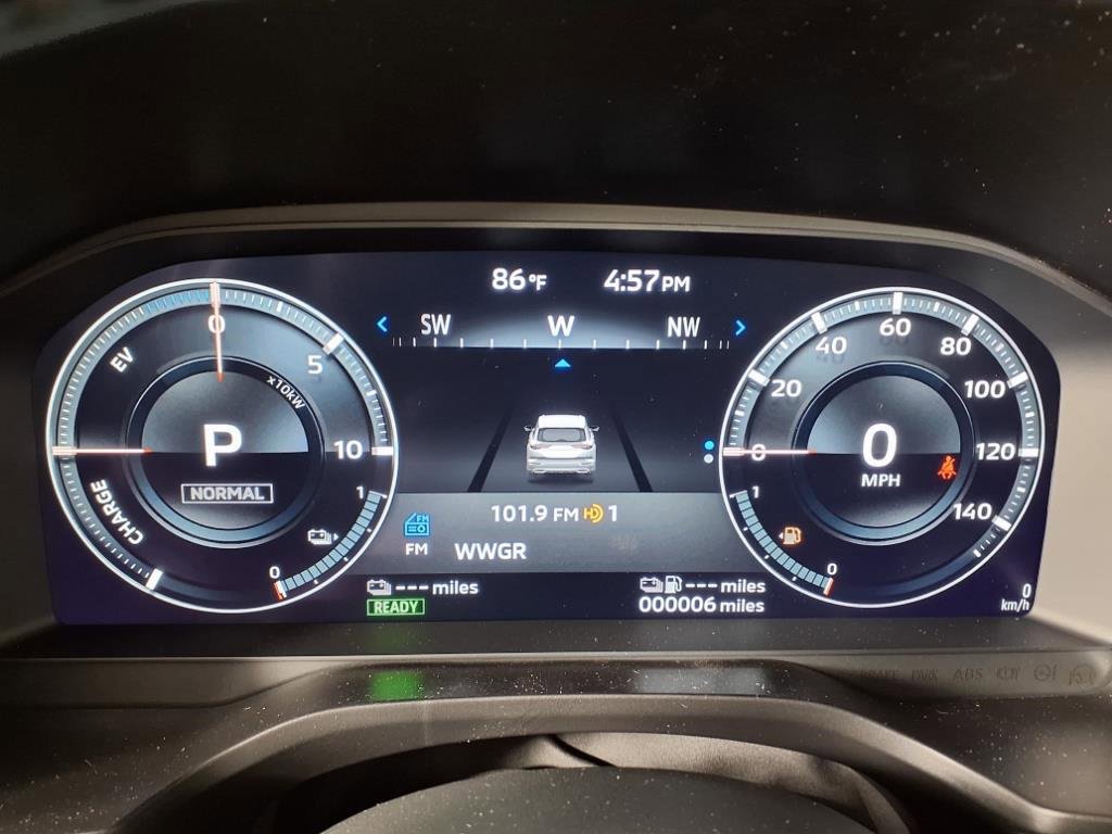 New 2025 Mitsubishi Outlander SEL image 25