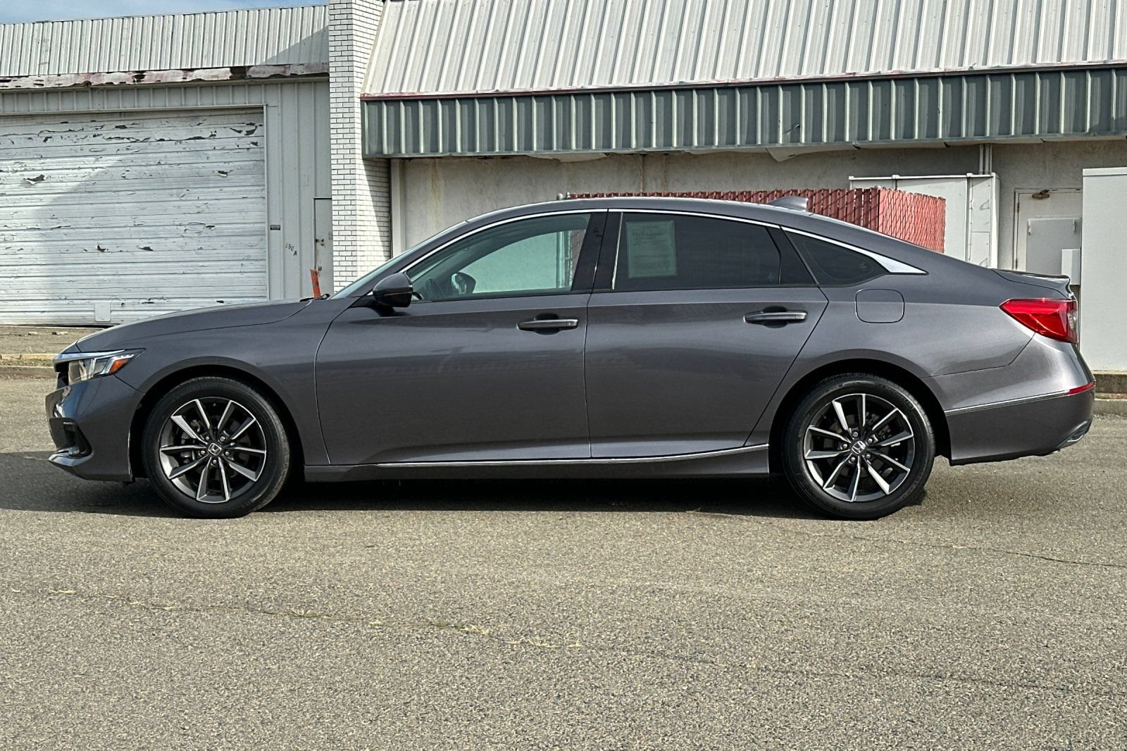 Used 2021 Honda Accord EX-L image 9