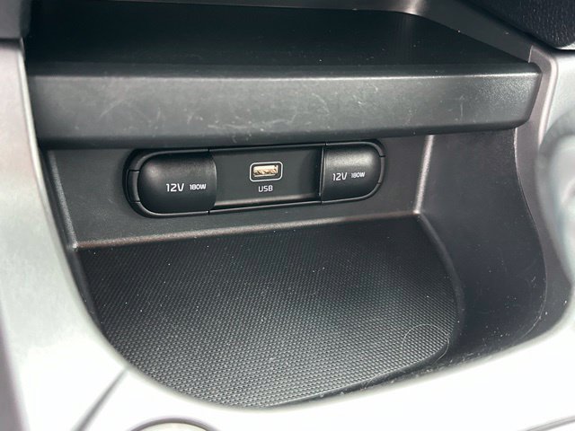 Used 2024 Kia Seltos LX AWD/4WD image 6
