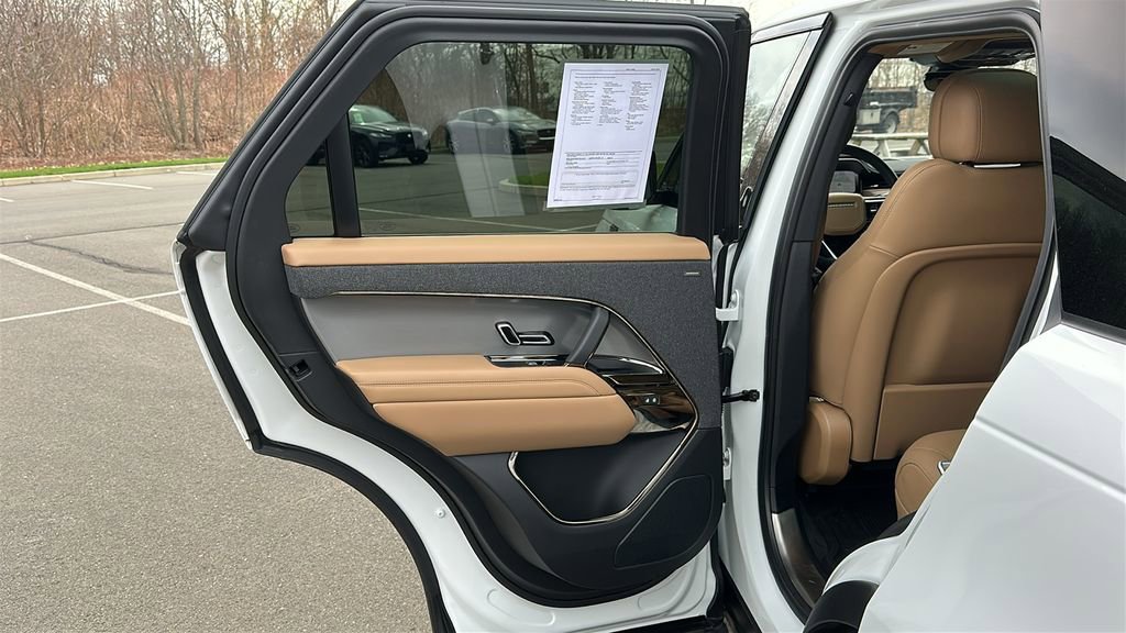 Certified 2023 Land Rover Range Rover Sport SE image 18