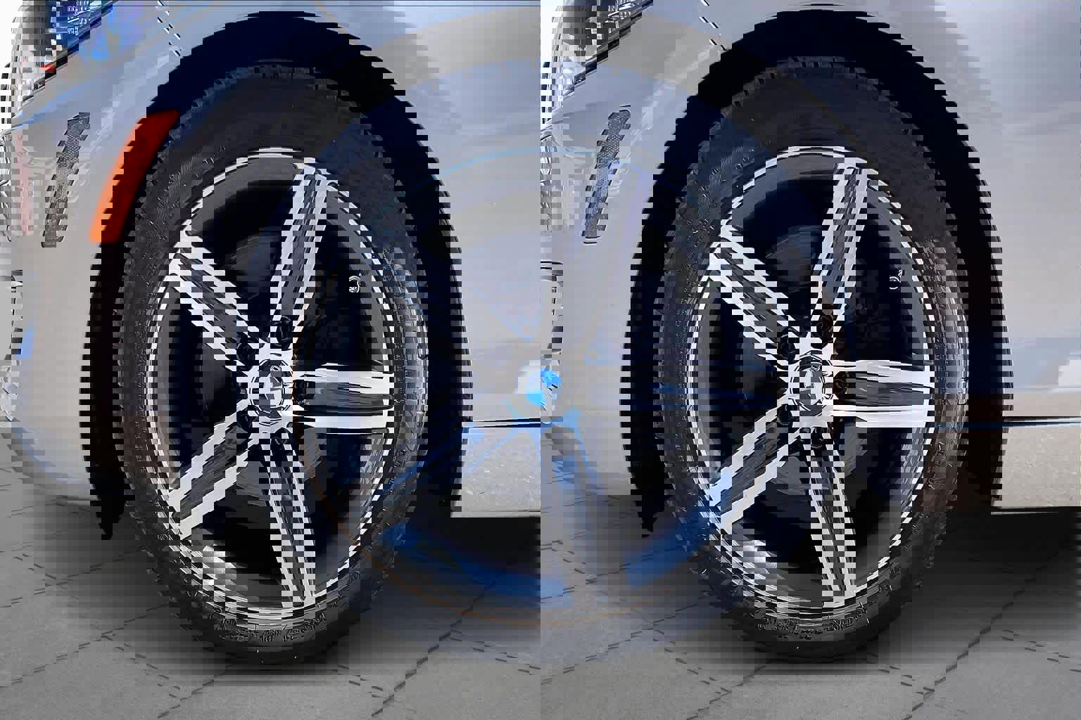 Used 2017 BMW 230i xDrive Convertible image 10