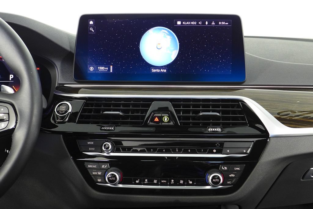 Used 2023 BMW 530i w/ Convenience Package RWD image 26