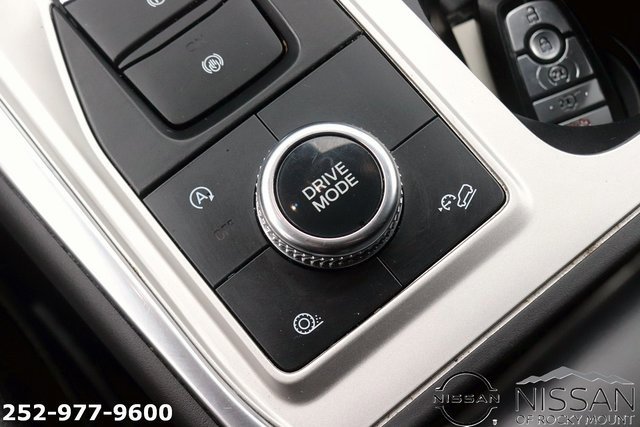 Used 2023 Ford Explorer Limited image 24