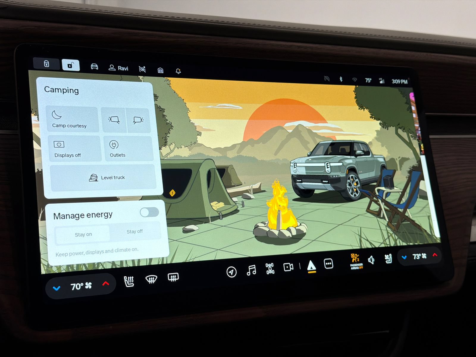 Used 2023 Rivian R1T Launch Edition AWD/4WD image 26