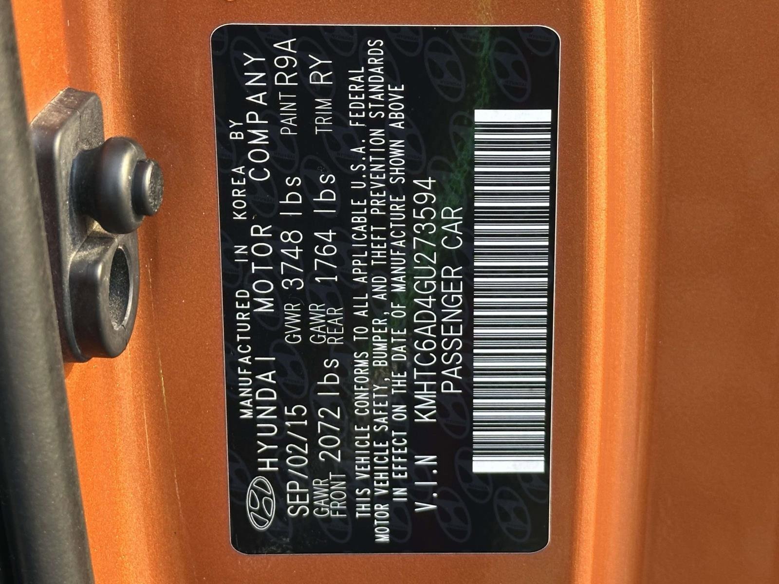 Used 2016 Hyundai Veloster image 27