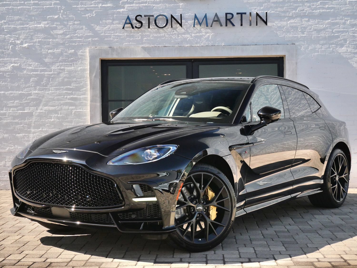 New 2026 Aston Martin DBX S AWD/4WD image 14
