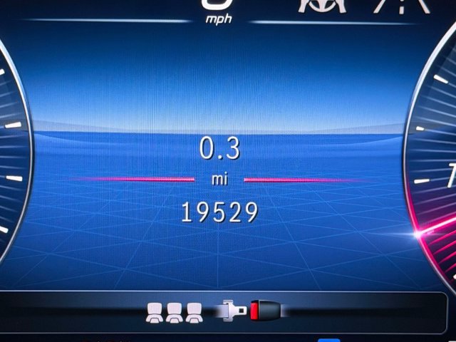 Certified 2024 Mercedes-Benz GLE 450 4MATIC image 27