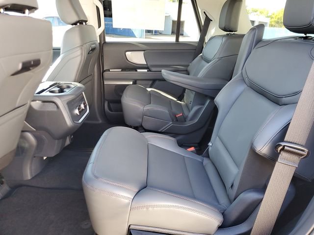 New 2025 Ford Expedition Active RWD image 13