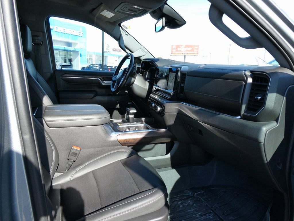 Certified 2023 GMC Sierra 1500 SLT w/ SLT Premium Plus Package image 16