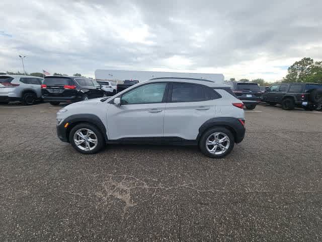 Used 2022 Hyundai Kona SEL w/ Convenience Package AWD/4WD image 18