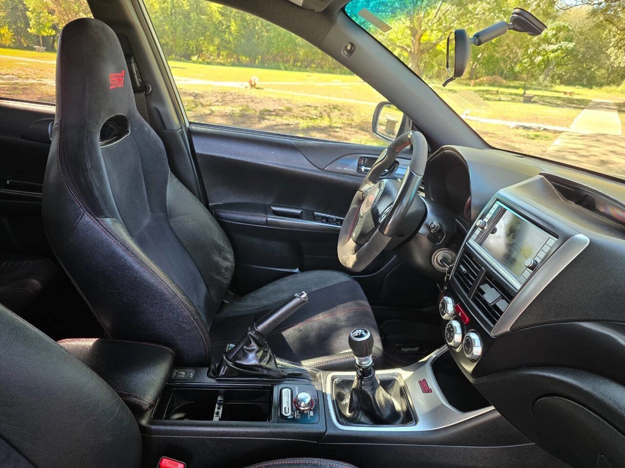 Used 2011 Subaru Impreza WRX STI image 29