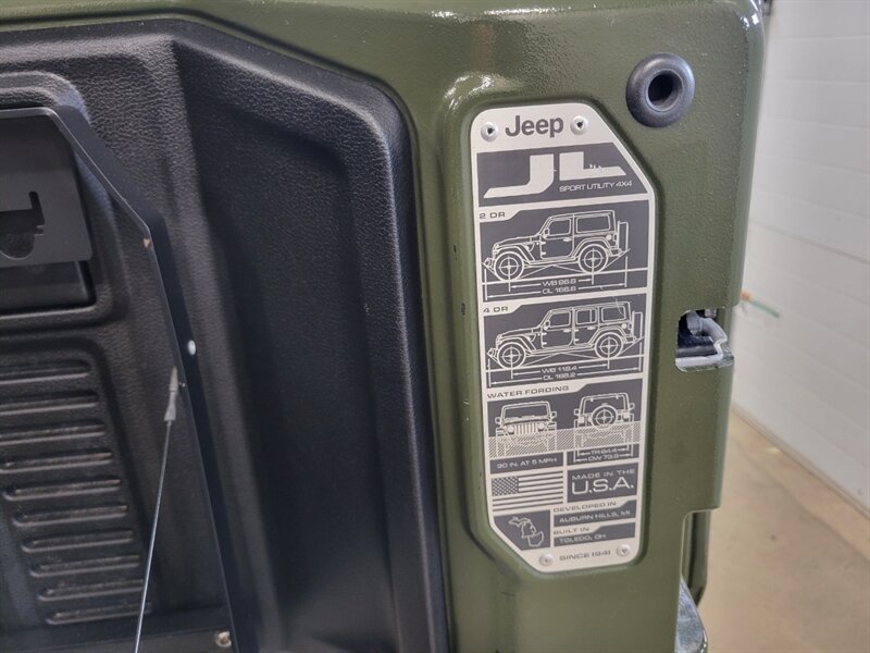 Used 2020 Jeep Wrangler Unlimited Sport AWD/4WD image 75
