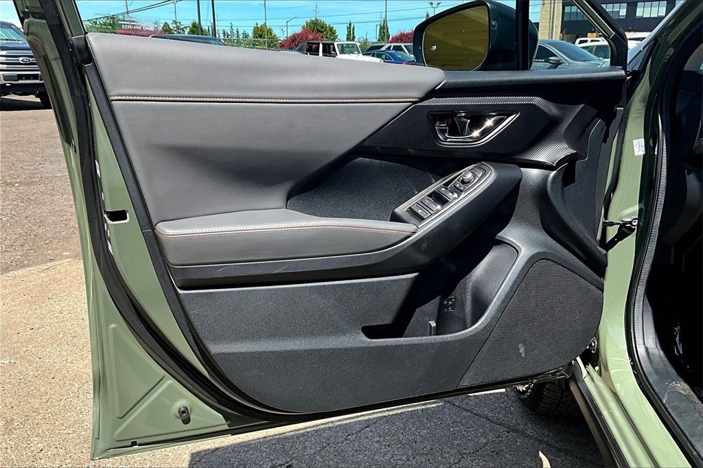 Used 2024 Subaru Crosstrek 2.5i Limited w/ Popular Package #4A image 22