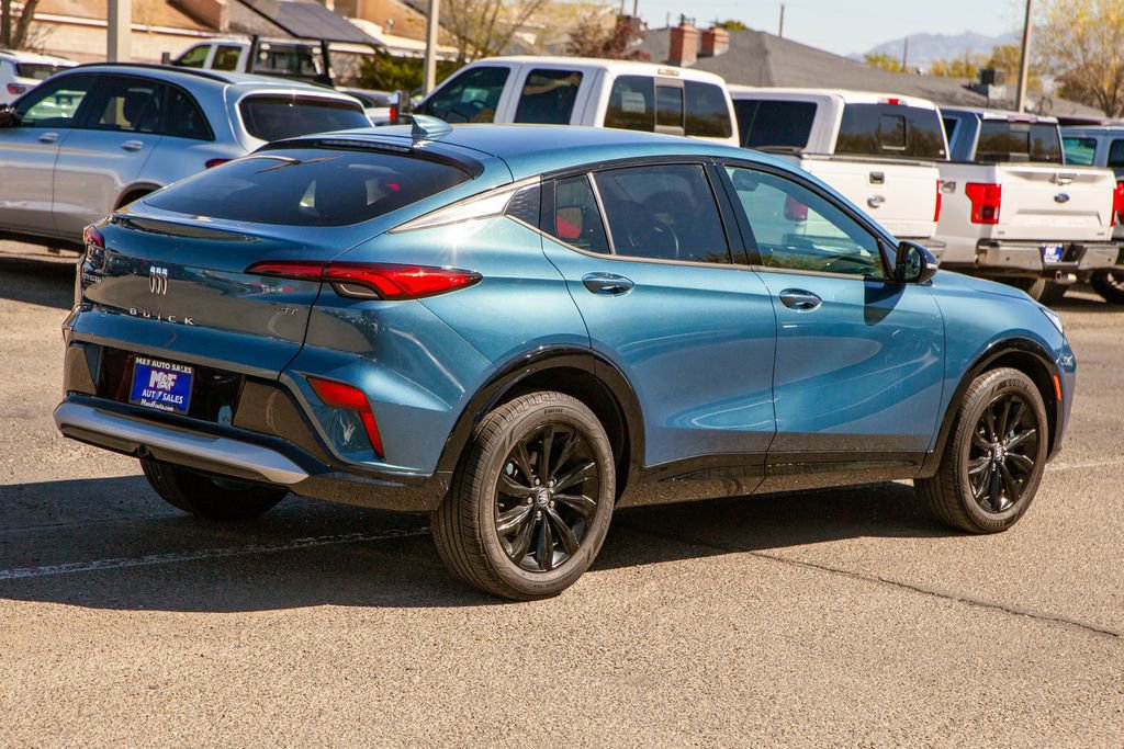 Used 2024 Buick Envista Sport Touring w/ Convenience II Package image 4