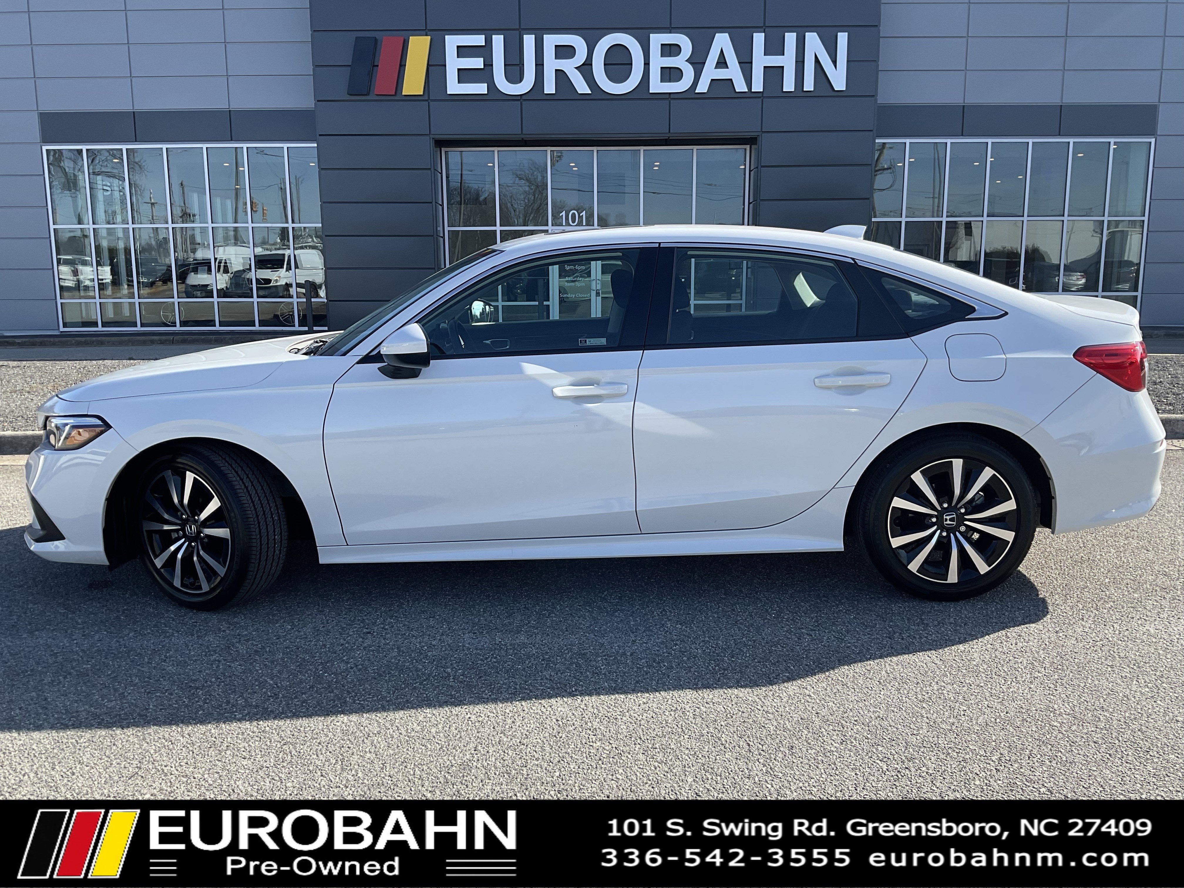 Used 2023 Honda Civic EX image 2