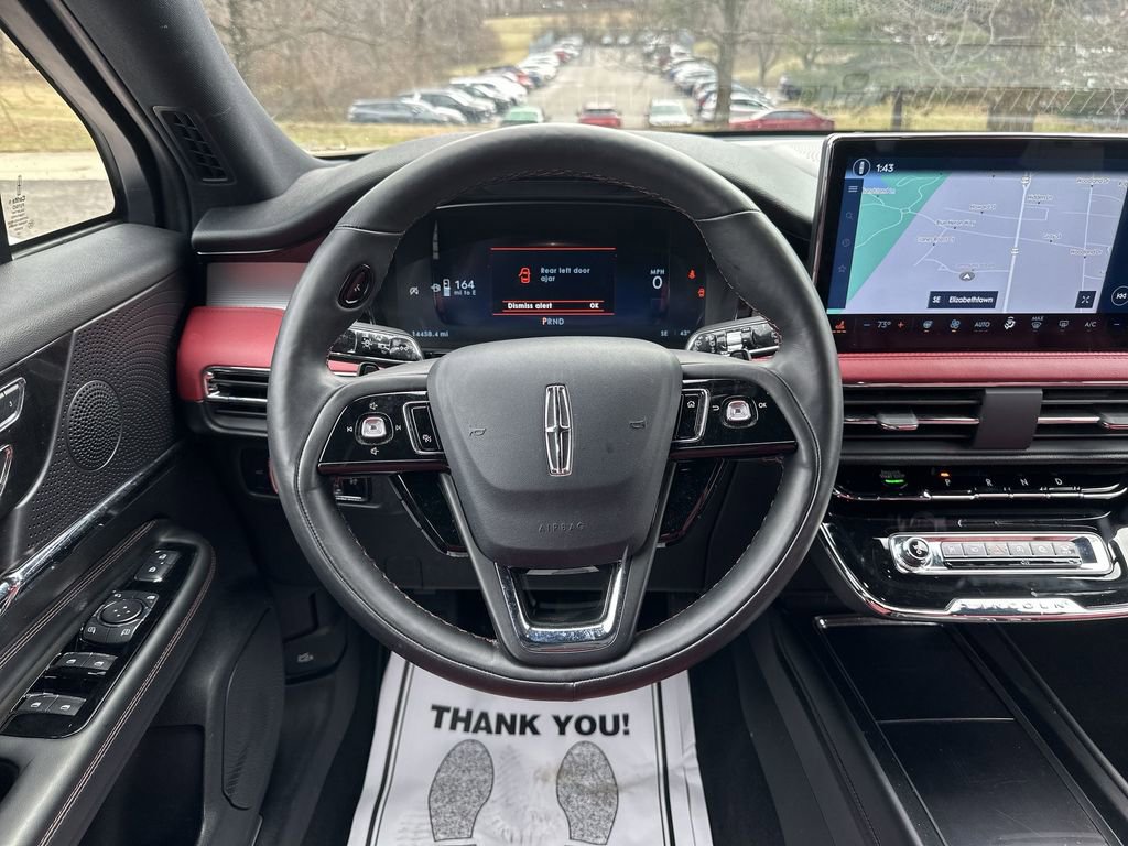 Used 2025 Lincoln Corsair Reserve image 14