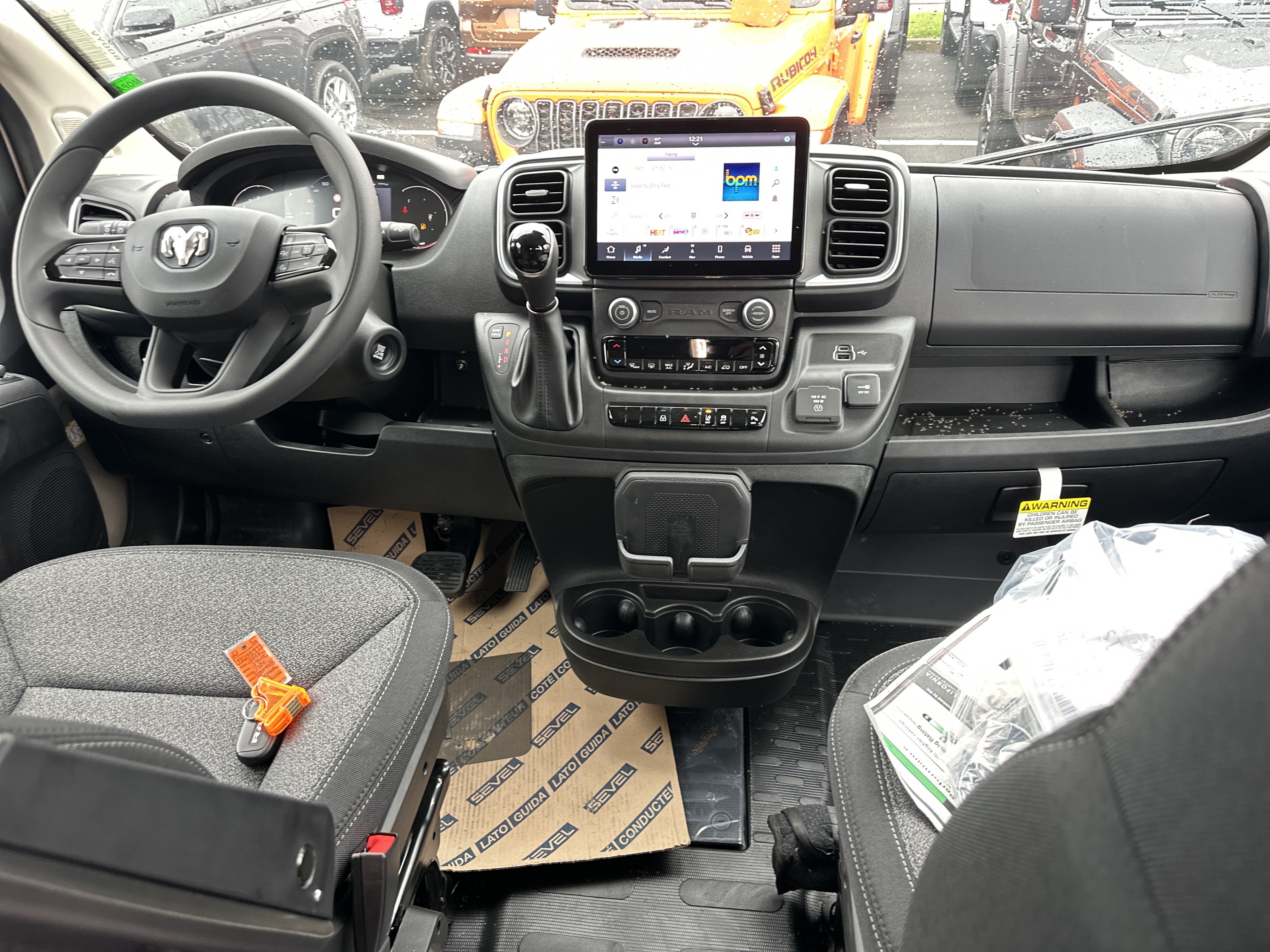 New 2026 RAM ProMaster 2500 w/ Quick Order Package 22G SLT FWD image 17