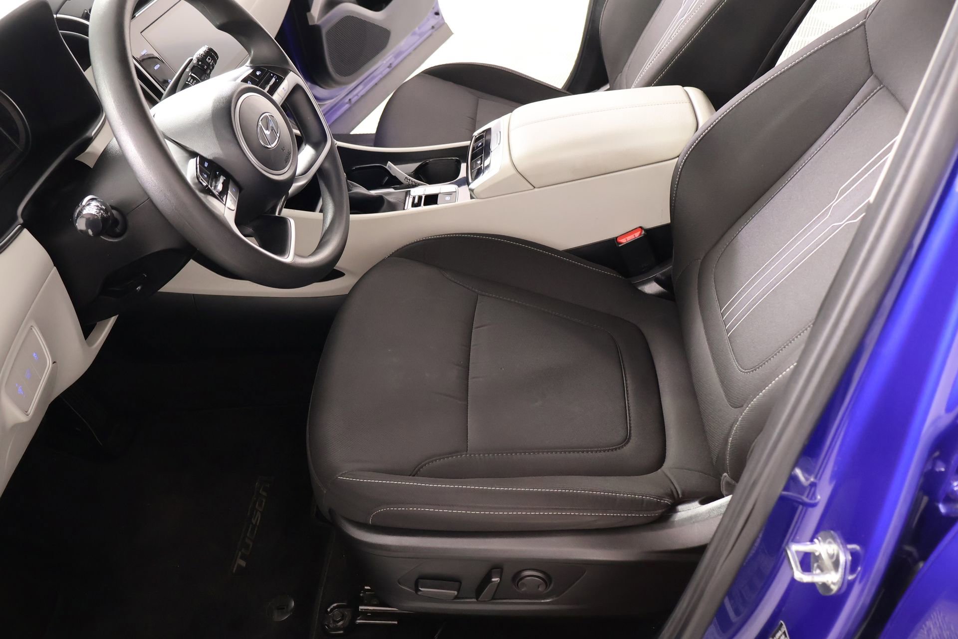 Certified 2023 Hyundai Tucson SEL image 11