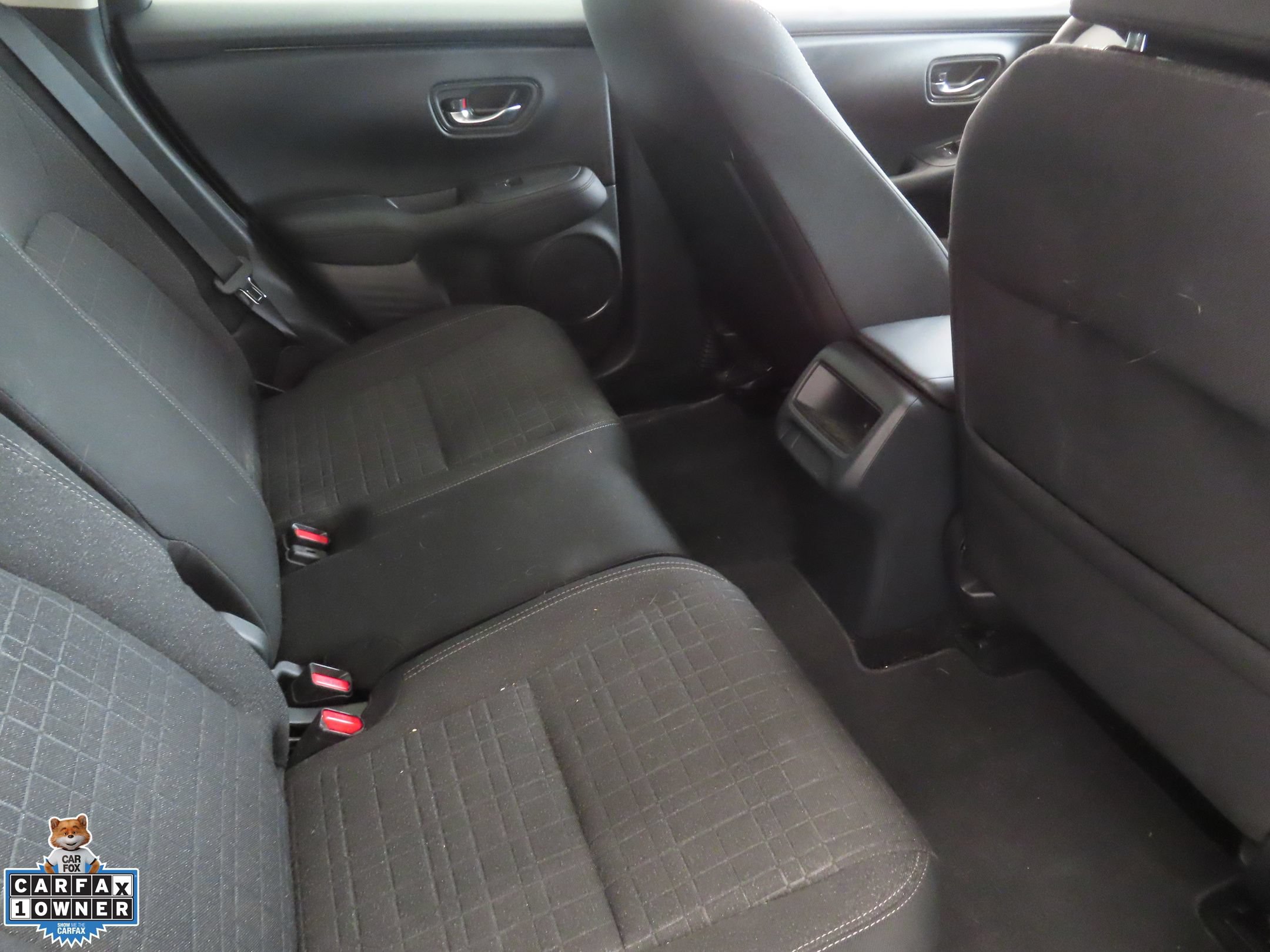 Used 2025 Honda HR-V LX image 23