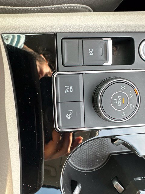 Used 2021 Volkswagen Atlas SEL Premium AWD/4WD image 33