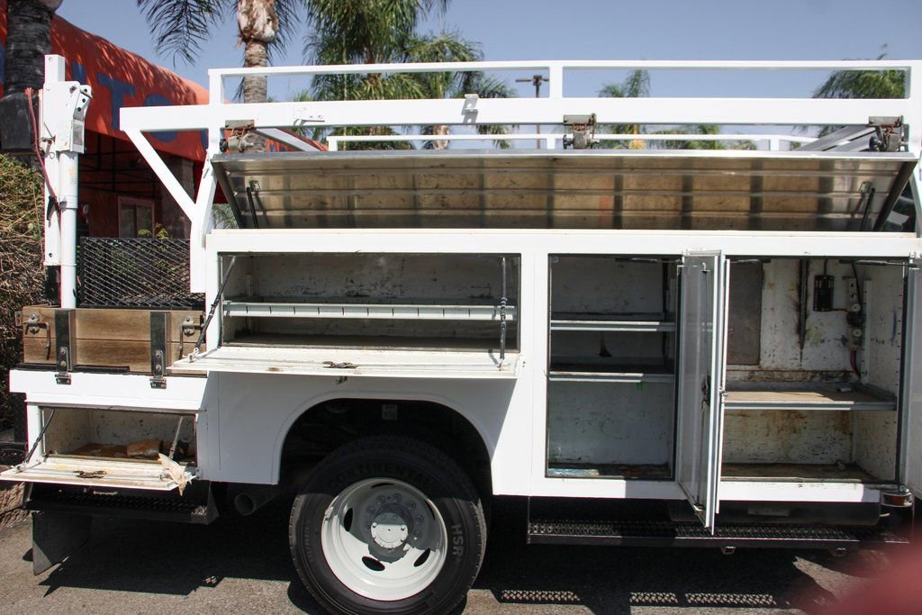 Used 2016 RAM 4500 Tradesman w/ Power Accessory Group image 13