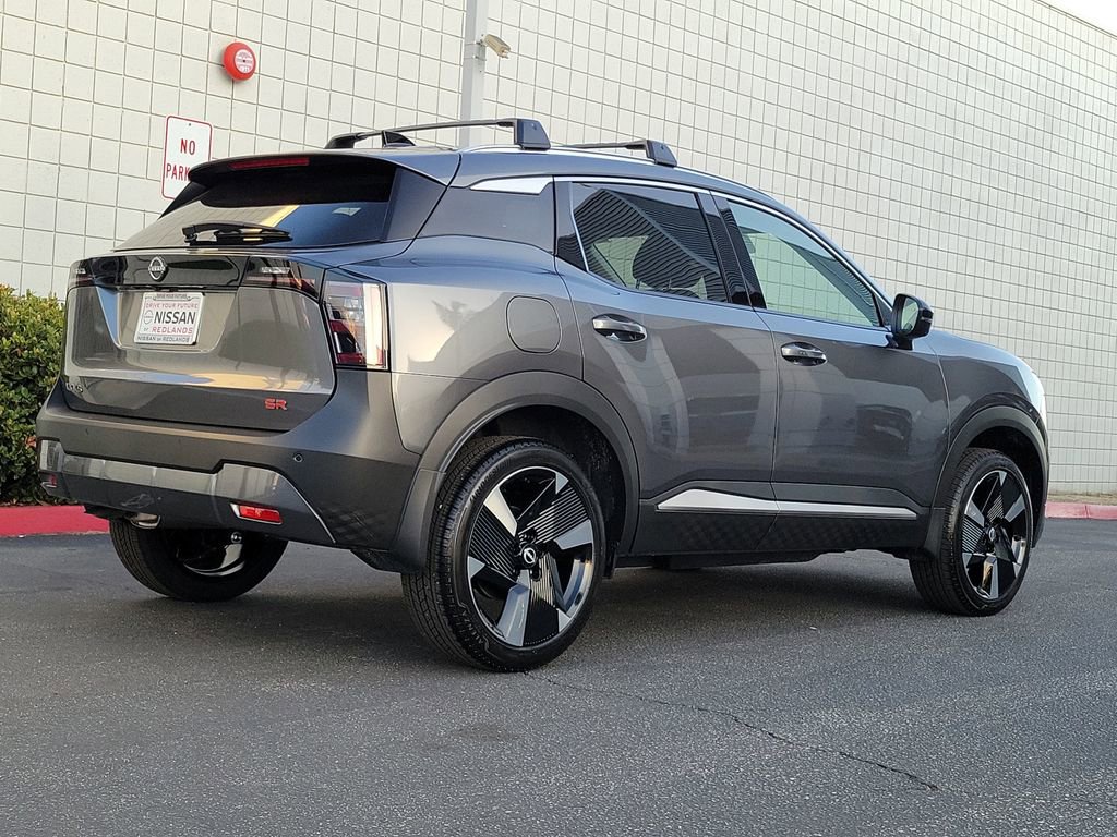 New 2026 Nissan Kicks SR w/ SR Premium Package FWD image 2