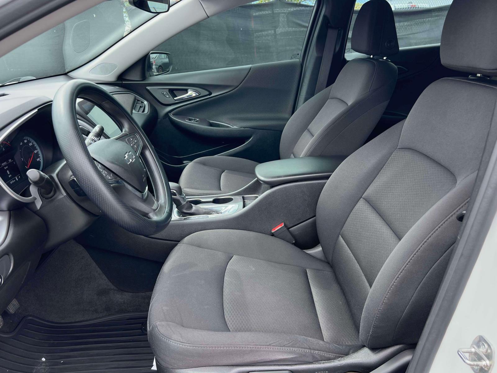 Used 2021 Chevrolet Malibu LS w/ LPO, Convenience Package 2 FWD image 14