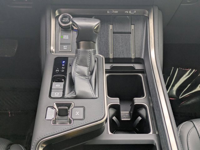 Used 2024 Lexus GX 550 image 17