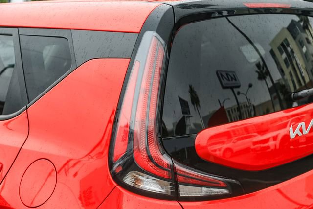 Certified 2023 Kia Soul LX w/ LX Technology Package image 11