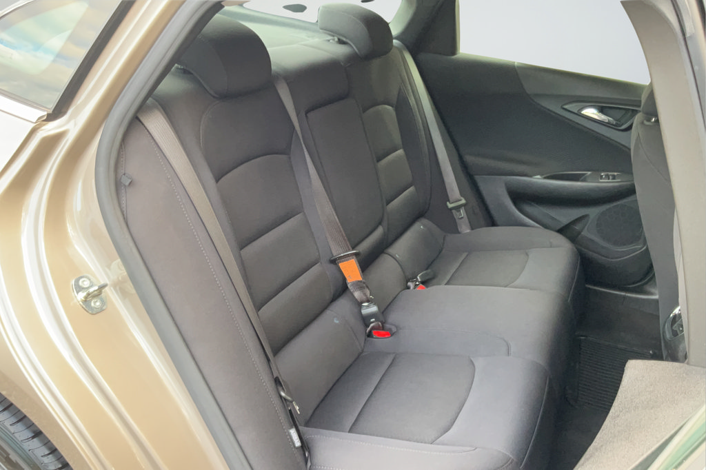 Used 2024 Chevrolet Malibu LT FWD image 21