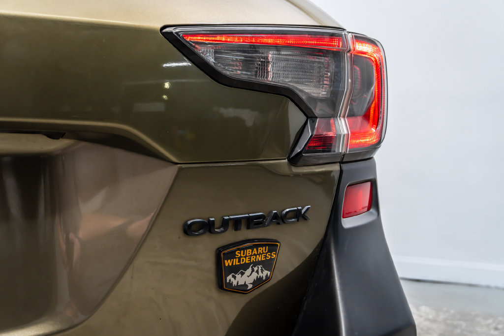 Used 2022 Subaru Outback Wilderness AWD/4WD image 13