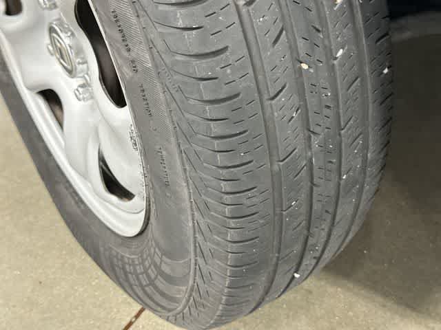 Used 2015 Honda CR-V LX image 28