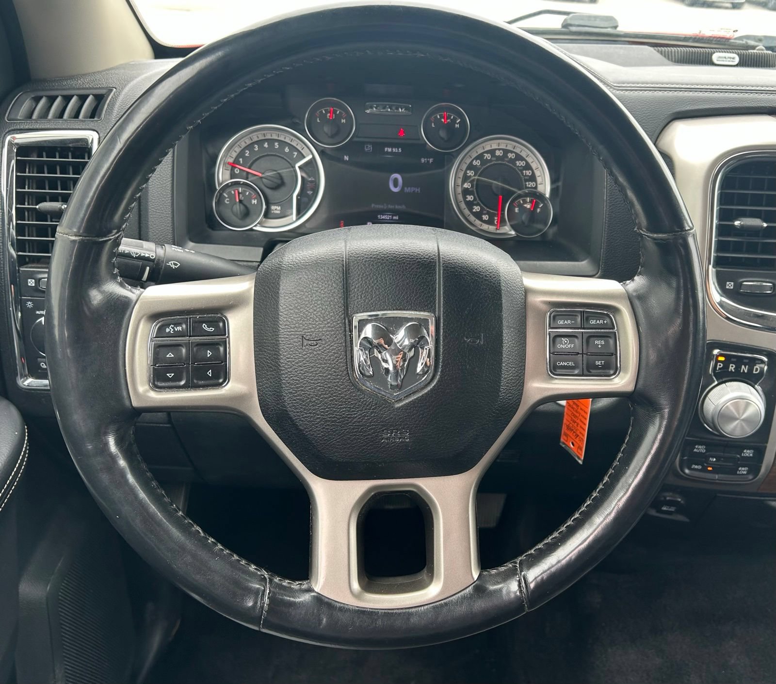 Used 2017 RAM 1500 Laramie AWD/4WD image 12