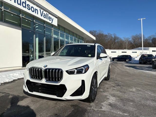 New 2026 BMW X1 xDrive28i w/ M Sport Package AWD/4WD image 7