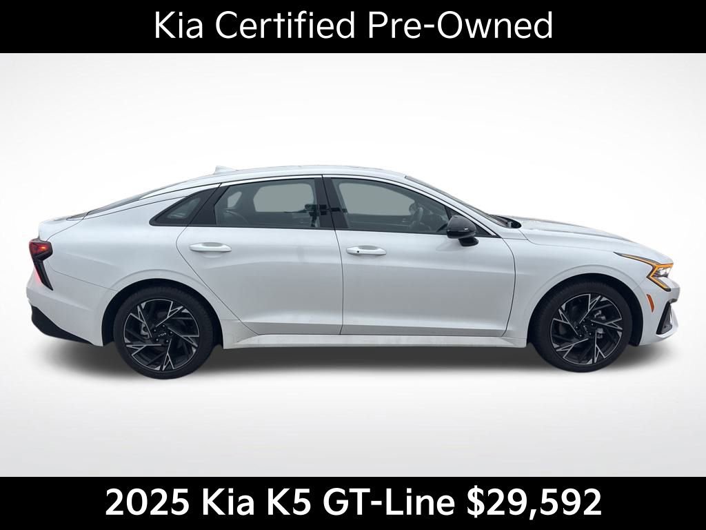 Certified 2025 Kia K5 GT-Line image 2