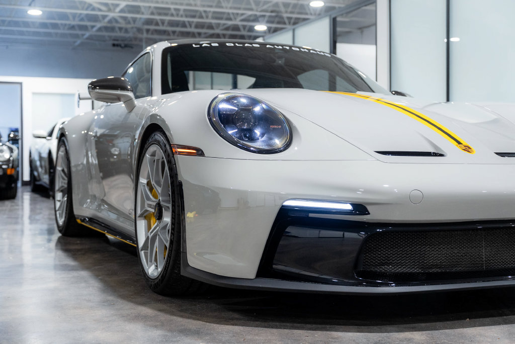 Used 2022 Porsche 911 GT3 RWD image 8