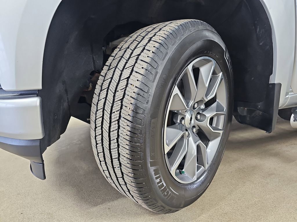 Certified 2019 Chevrolet Silverado 1500 RST image 37