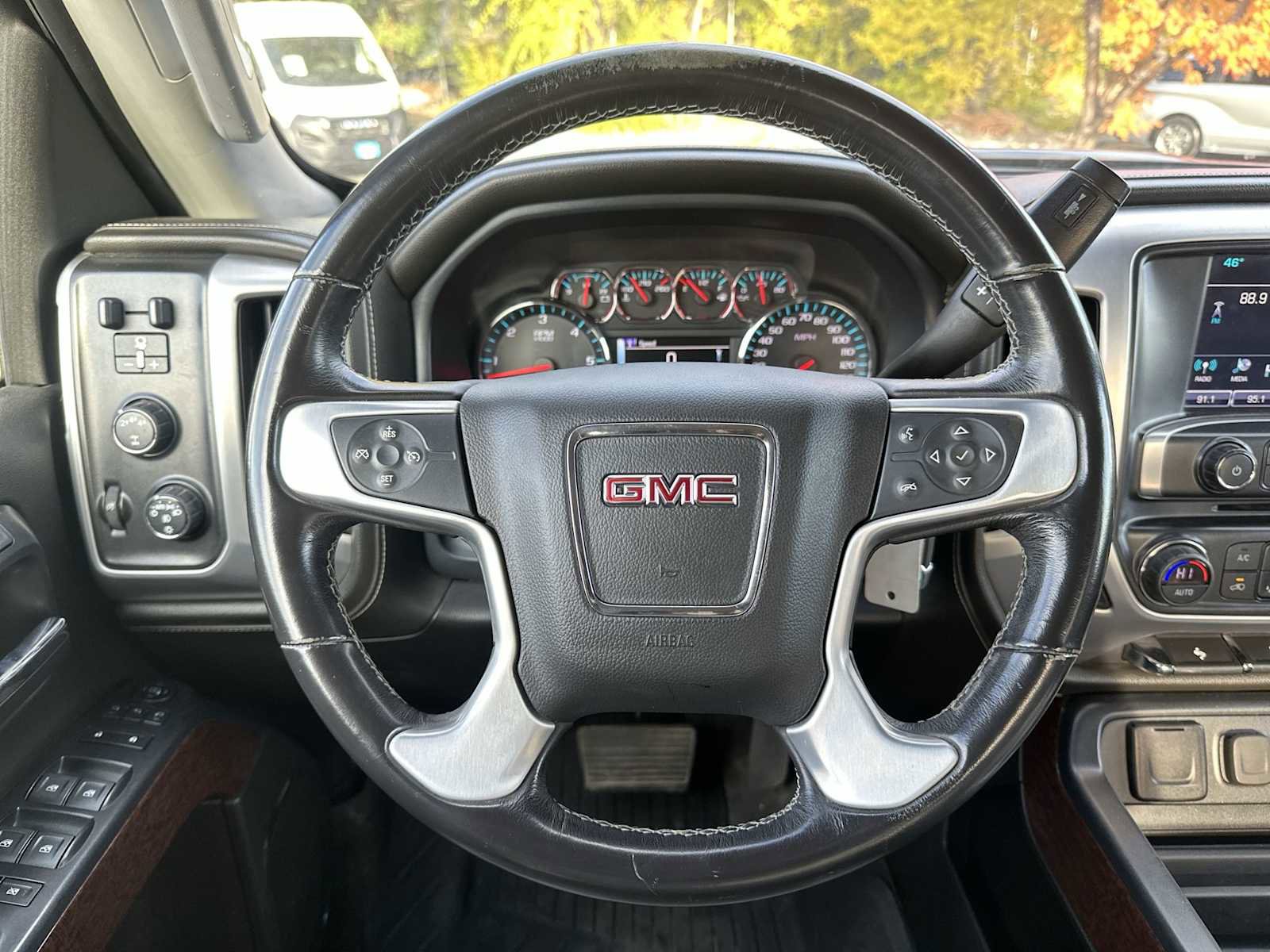 Used 2018 GMC Sierra 2500 SLT image 11