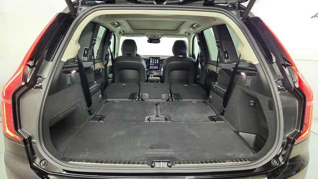 New 2026 Volvo XC90 B5 Core w/ Protection Package Premier AWD/4WD image 41