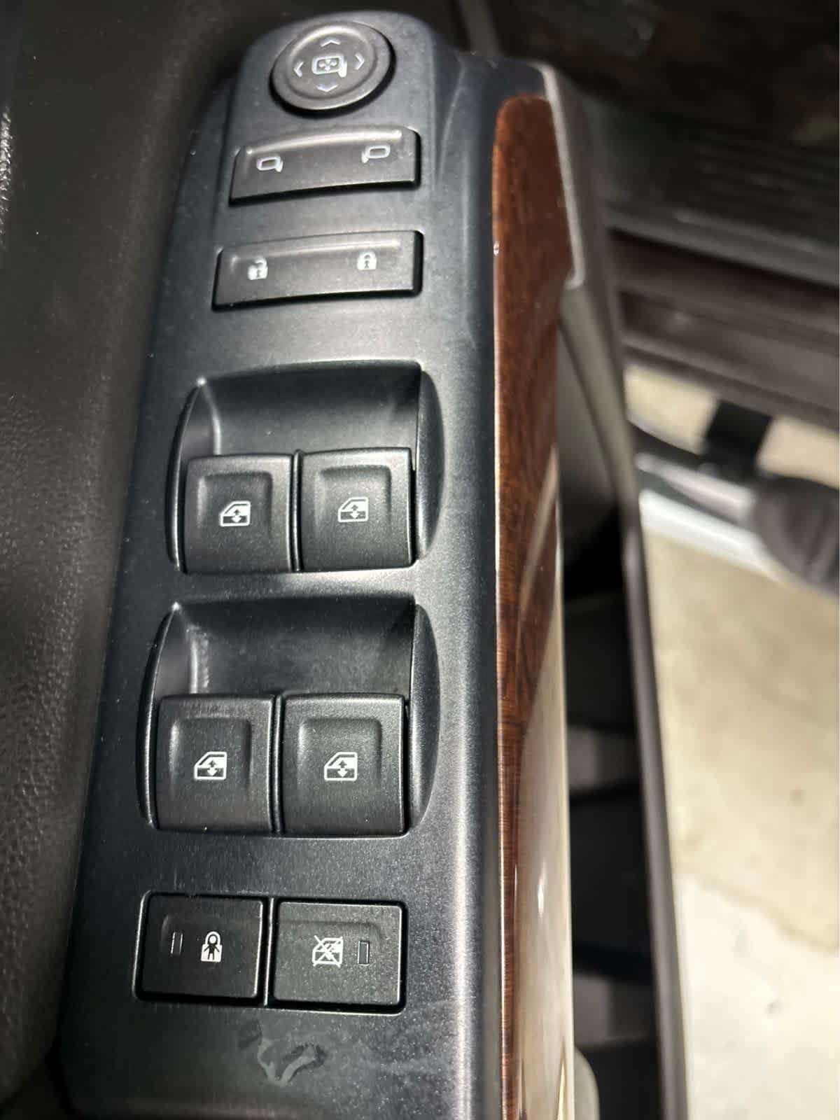 Used 2018 GMC Sierra 1500 SLE w/ SLE Value Package AWD/4WD image 20