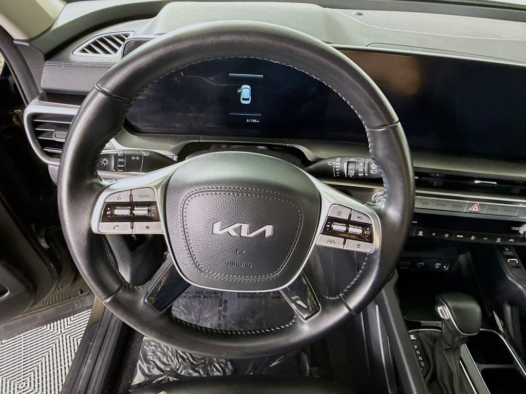 Used 2023 Kia Telluride S AWD/4WD image 20