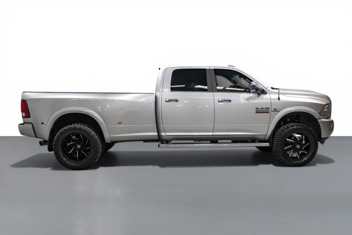 Used 2016 RAM 3500 Laramie image 6