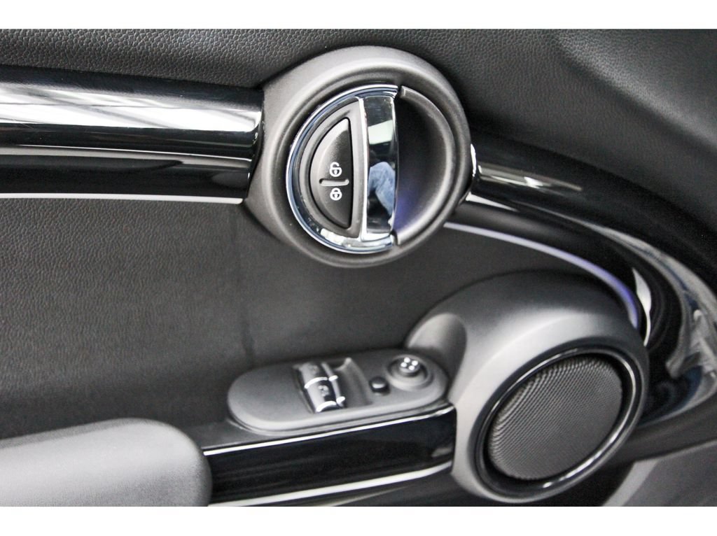 Used 2023 MINI Cooper SE FWD image 22