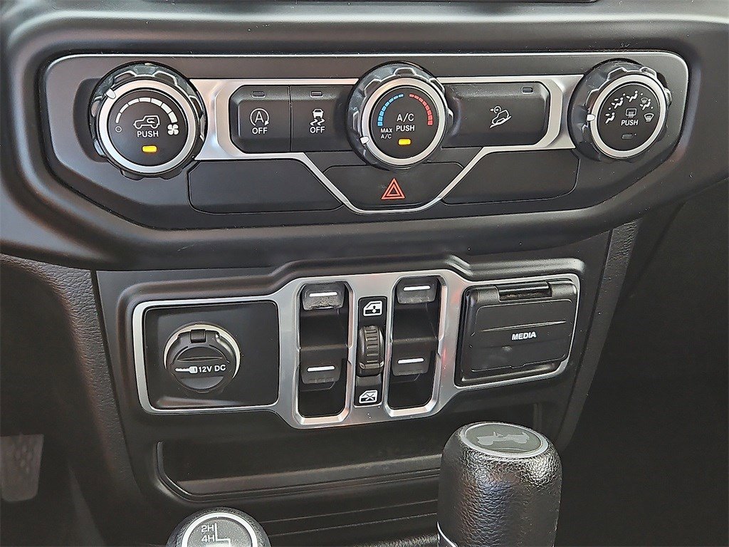 Used 2020 Jeep Wrangler Unlimited Sport S image 26