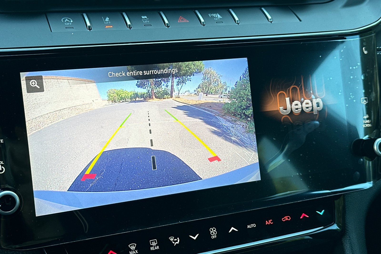New 2026 Jeep Grand Cherokee L Limited w/ Limited Altitude Package AWD/4WD image 20