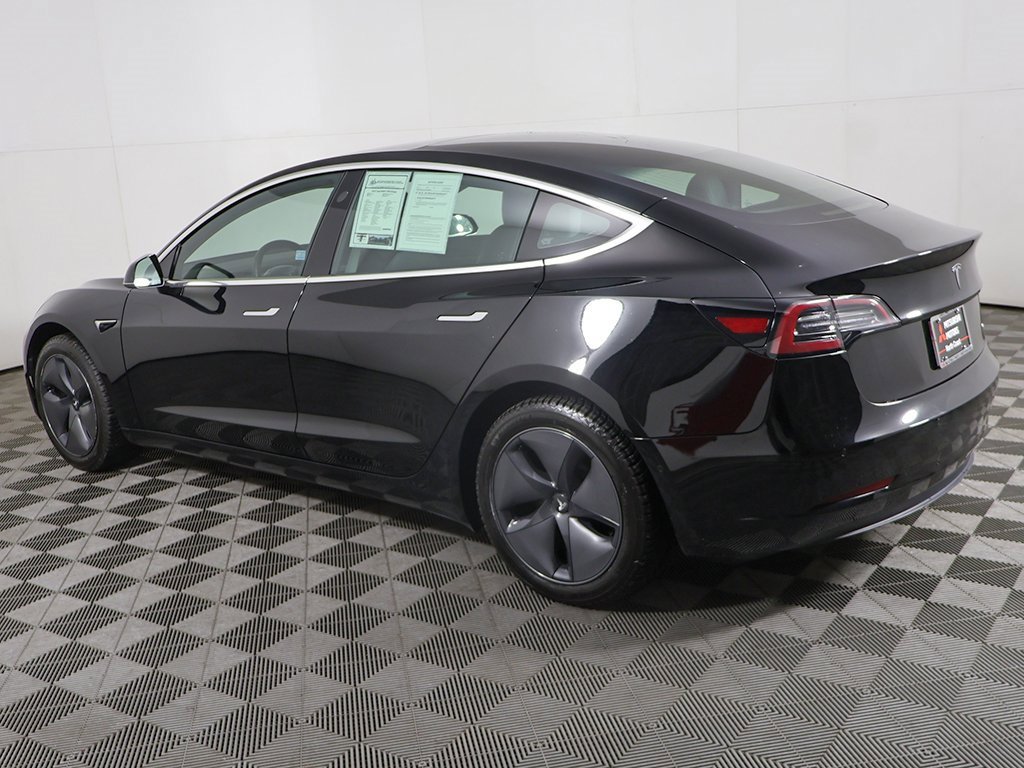 Used 2019 Tesla Model 3 Standard Range Plus image 13