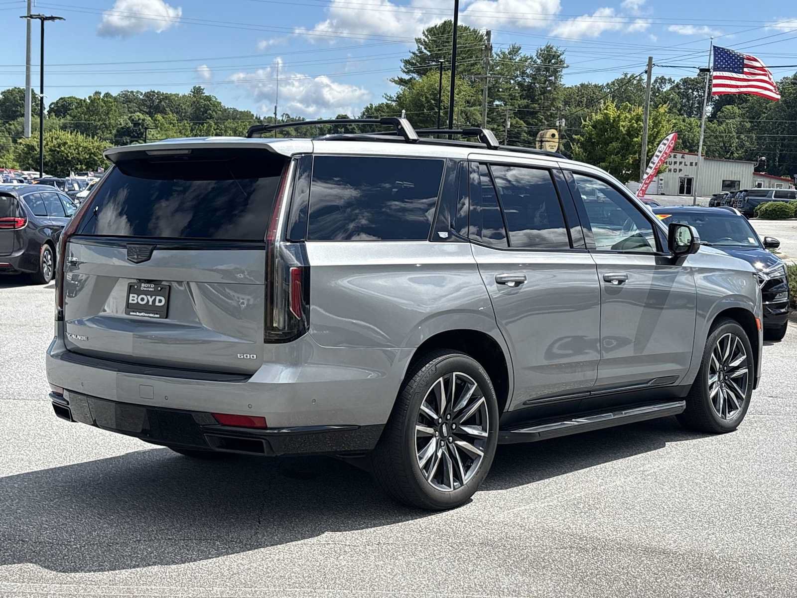 Used 2023 Cadillac Escalade Sport Platinum AWD/4WD image 6