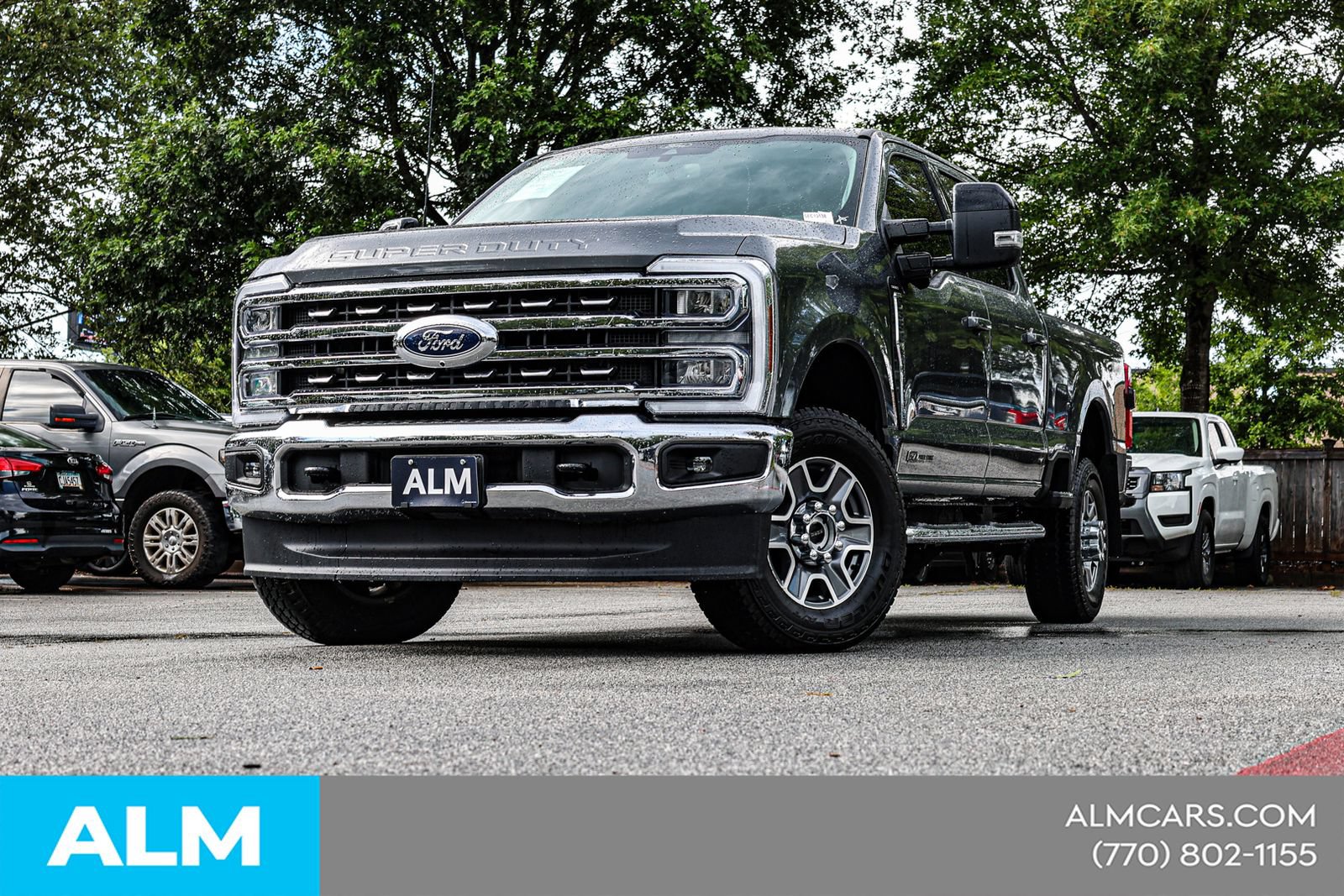 Used 2025 Ford F350 Lariat AWD/4WD image 2